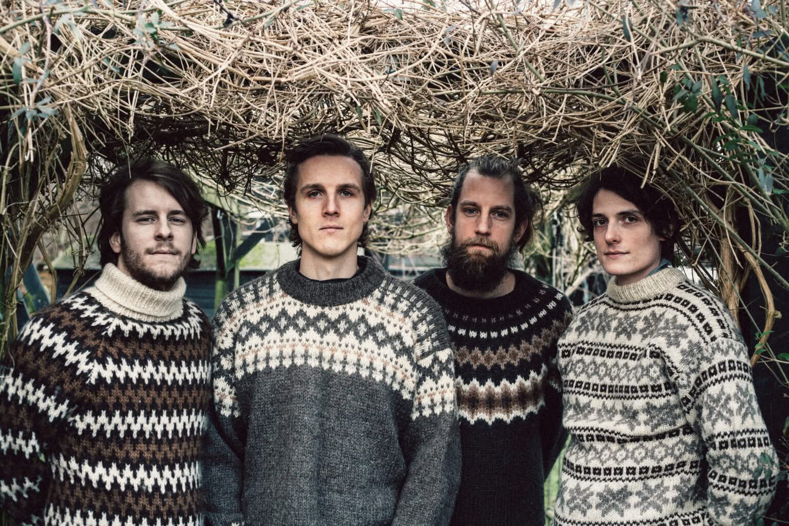 FUCHSTHONE ORCHESTRA – PEAKS & PLOTS
