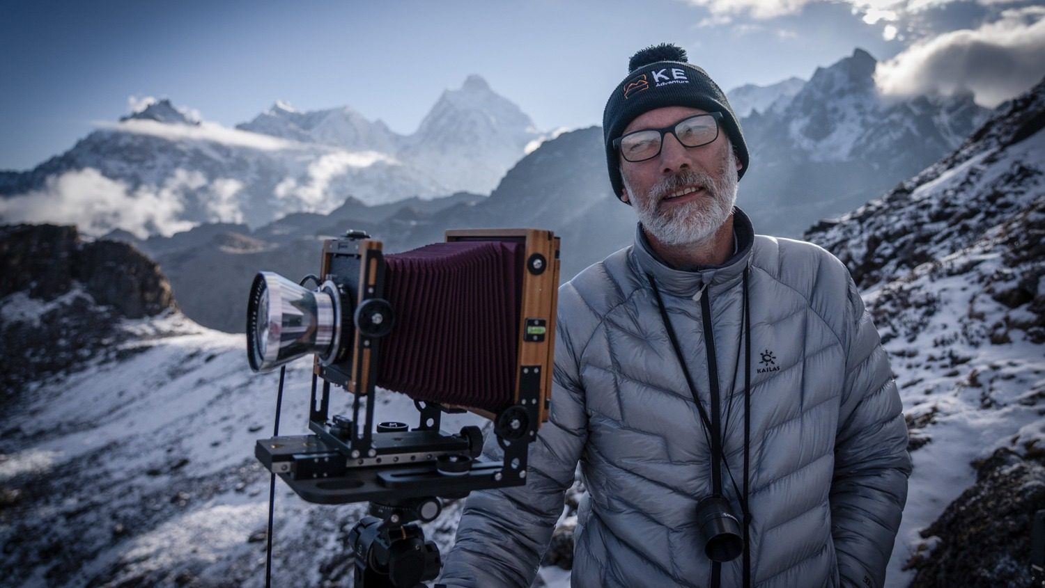 Dutch Mountain Film Festival. „Ninibaori, High Art – Alexander Huber makes Music, A Thousand Words“.